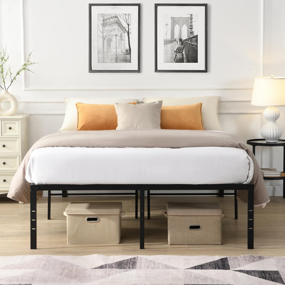 Black Queen Metal Platform Bed Frame O49744
