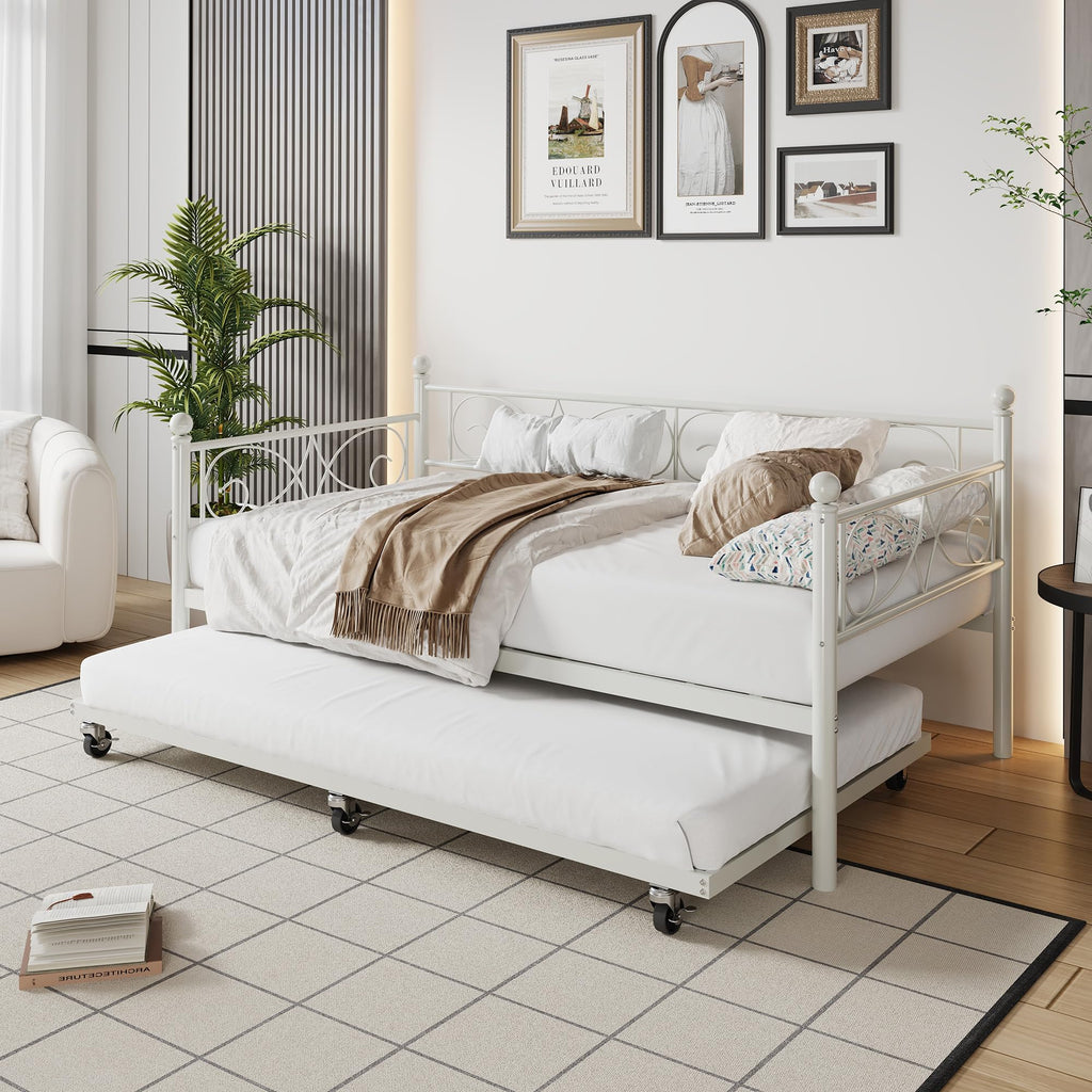 White Twin Daybed with Trundle B68161